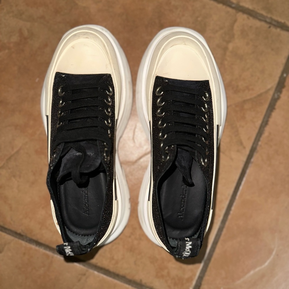 Alexander McQueen Black Glitter and Cream Sneakers - Picture 5 of 5